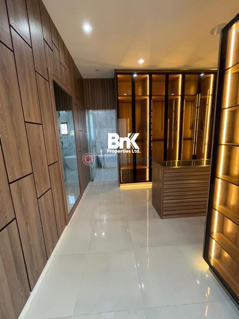 6 bedroom Detached Duplex For Sale Lekki Phase 1 Lagos - 38