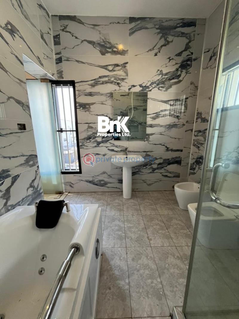 6 bedroom Detached Duplex For Sale Lekki Phase 1 Lagos - 33