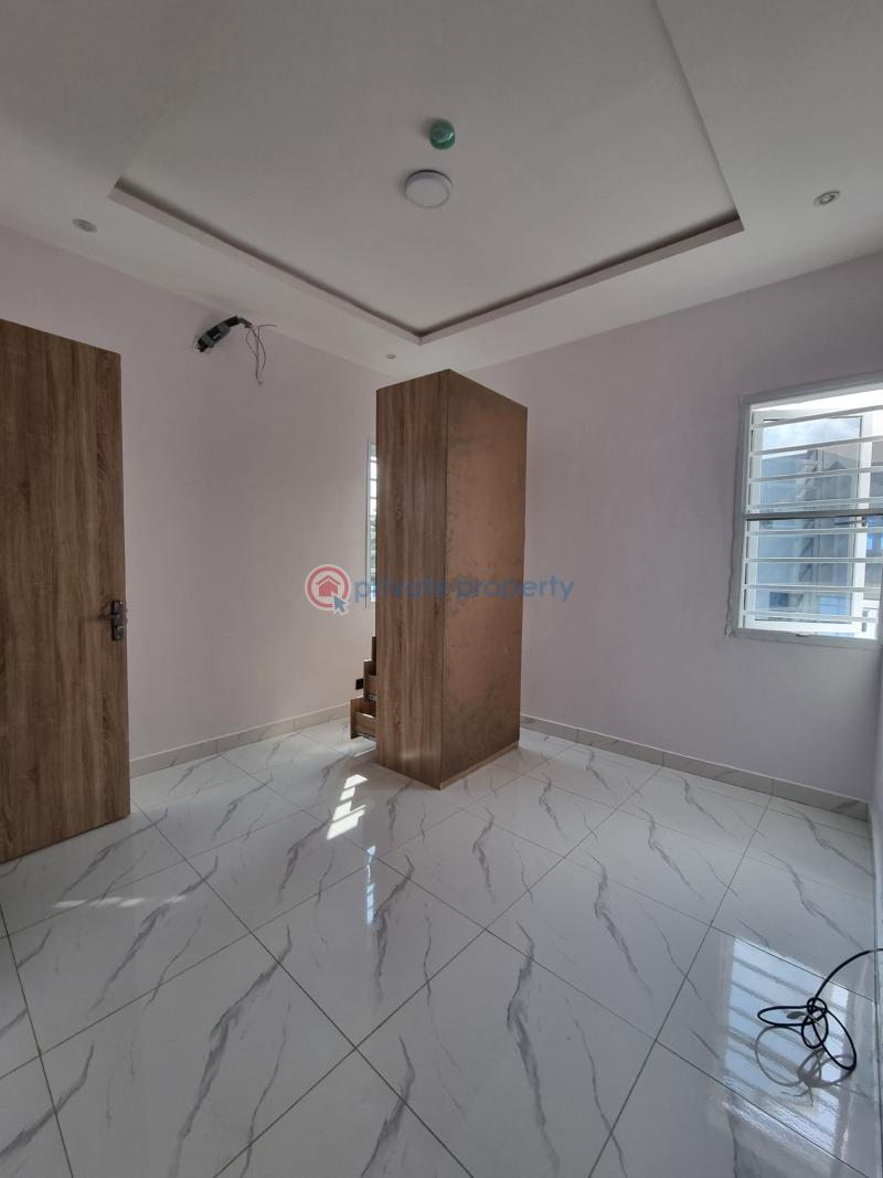 4 bedroom Detached Duplex For Sale Adeniji Jones Adeniyi Jones Ikeja Lagos - 15