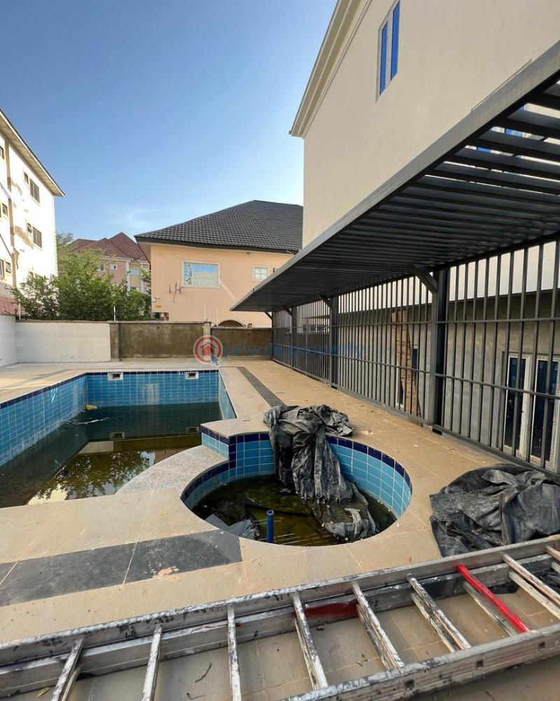 4 bedroom Flat & Apartment For Sale Utako Abuja Phase 2  - 9