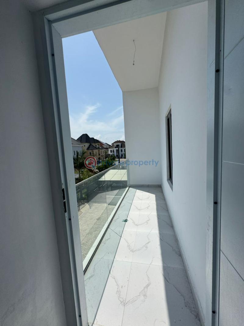 3 bedroom Terrace For Sale Orchid Road Oral Estate Lekki Lagos - 3