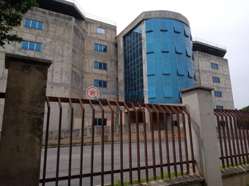 10 bedroom Mall/Complex/Plaza For Sale Close To Jambo Estate Asokoro Abuja Phase 1  - 3