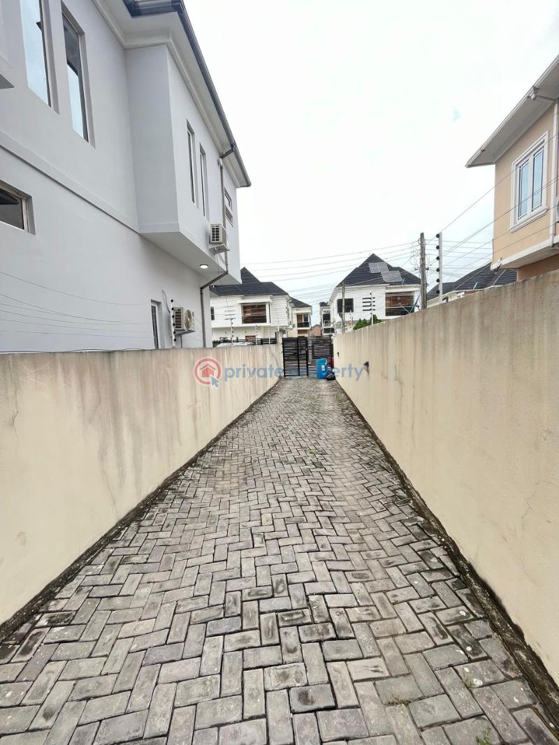 4 bedroom Semi detached Duplex For Sale Agungi Lekki Lagos - 12