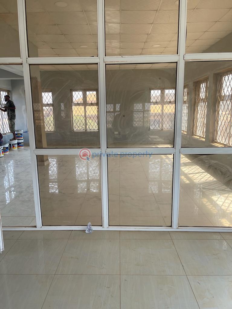 Commercial Property For Sale Complex At Lakunle Bus Top Akala Express Area Ibadan Ibadan Oyo - 0