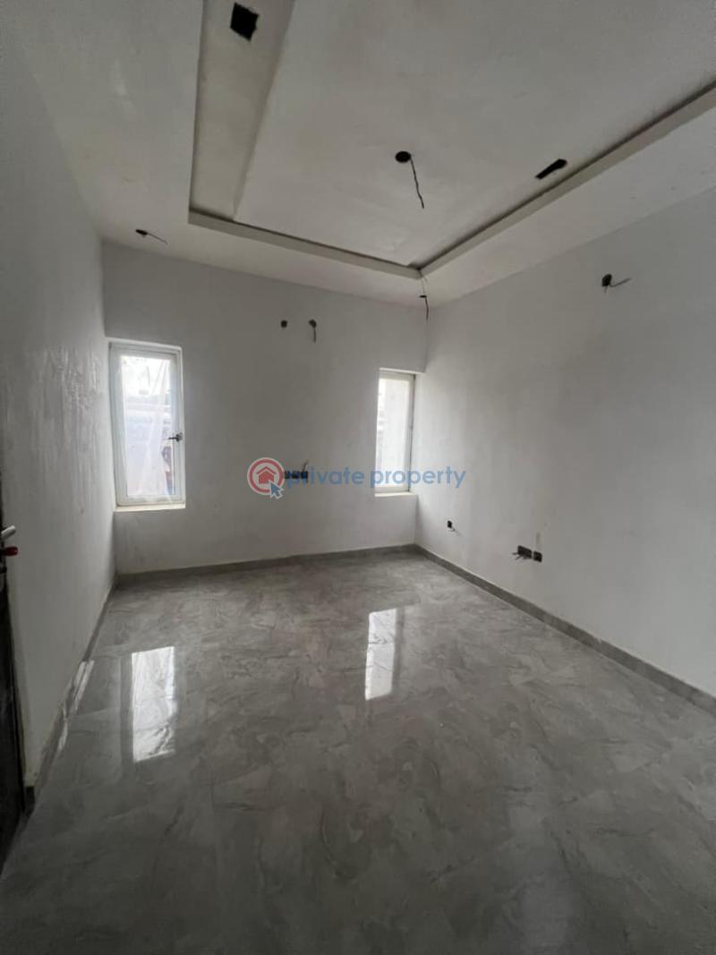 House For Sale Atoyebi Courts, Bashorun, Bcos, Ibadan. Ibadan Oyo - 6