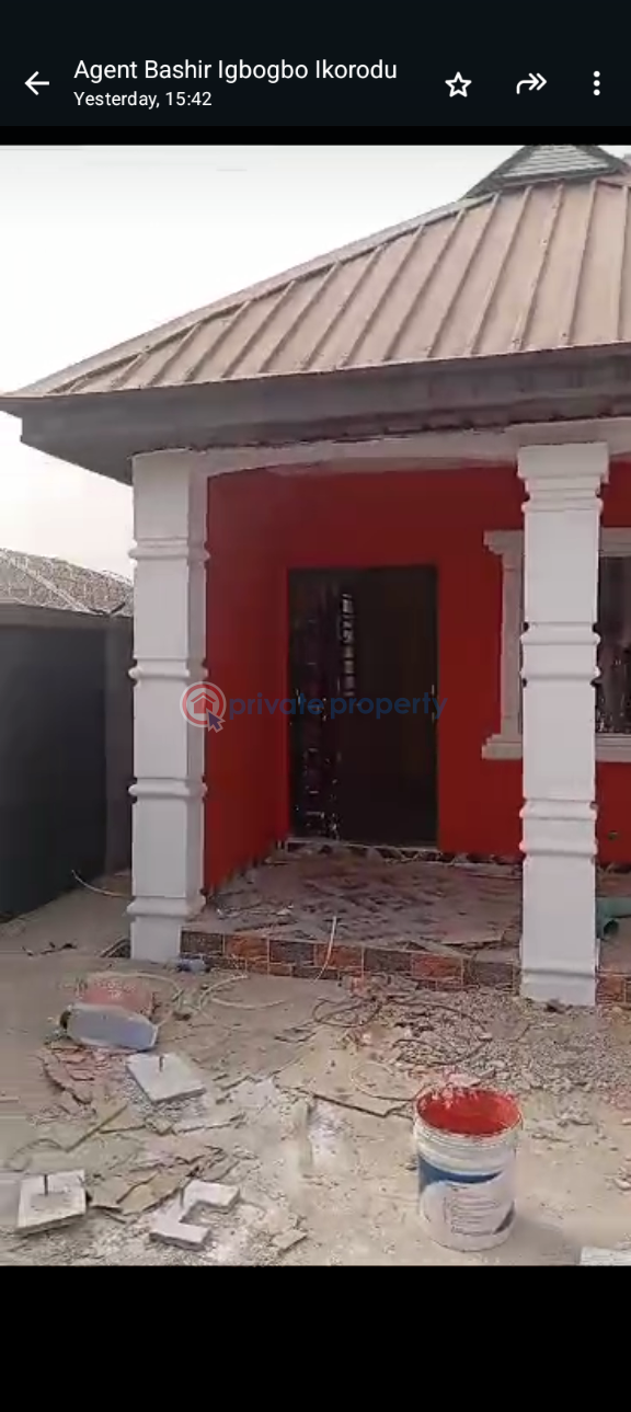 3 bedroom Bungalow For Sale Igbogbo Ikorodu Lagos - 7