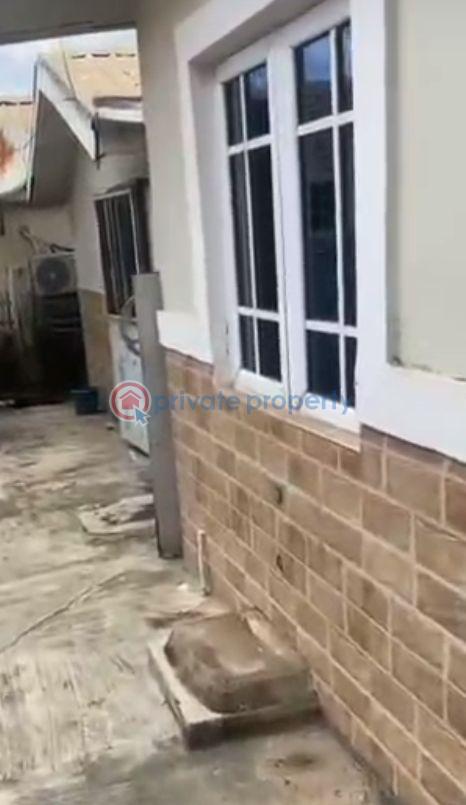 3 bedroom Detached Bungalow For Sale Diamond Estate Lasu Isheri Igando Ikotun/Igando Lagos - 4
