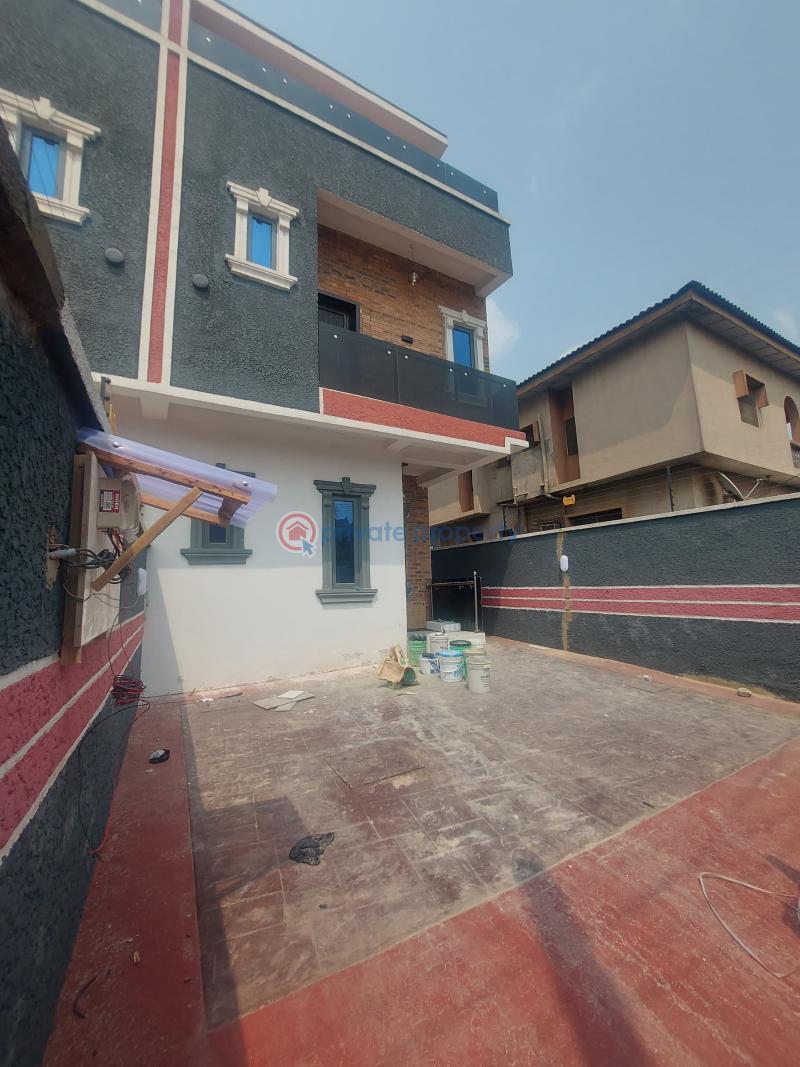 4 bedroom Semi detached Duplex For Sale Magodo GRA Phase 1 Ojodu Lagos - 3