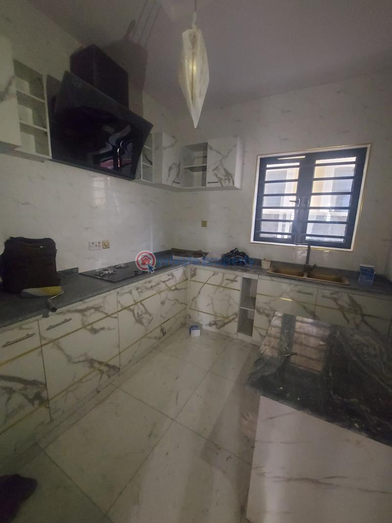 4 bedroom Semi detached Duplex For Sale Magodo GRA Phase 1 Ojodu Lagos - 8