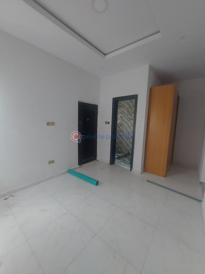 4 bedroom Semi detached Duplex For Sale Magodo GRA Phase 1 Ojodu Lagos - 10
