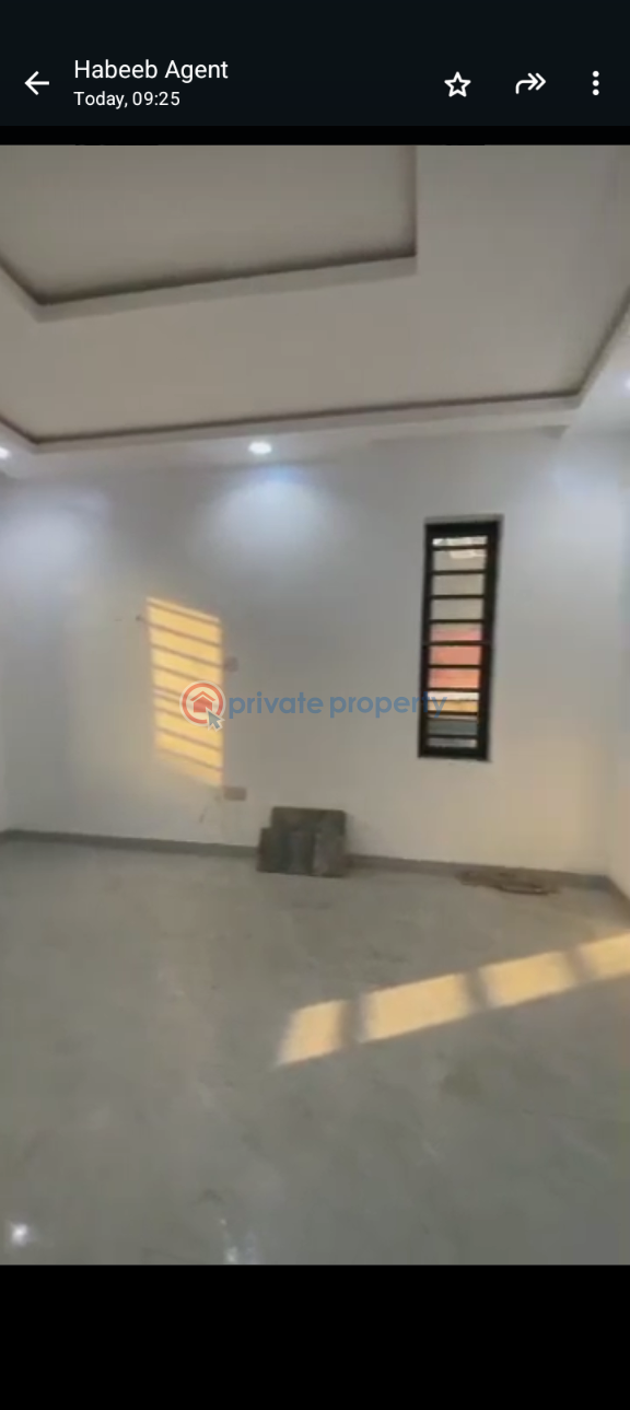 2 bedroom Block Of Flats For Sale Lawanson Surulere Lagos - 6