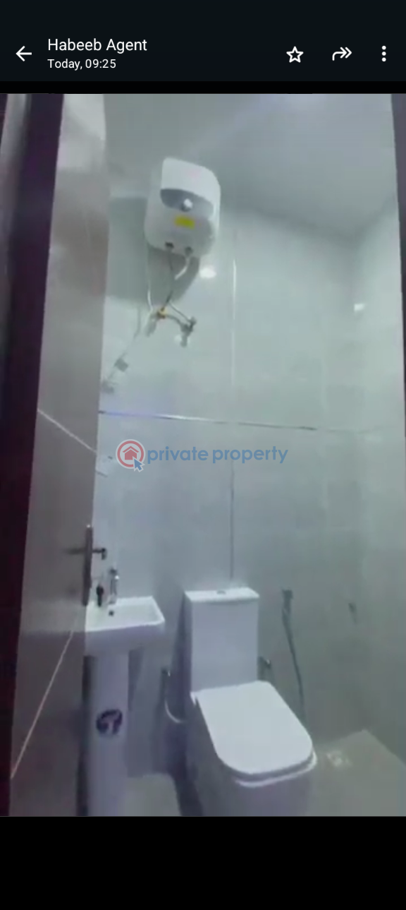 2 bedroom Block Of Flats For Sale Lawanson Surulere Lagos - 3