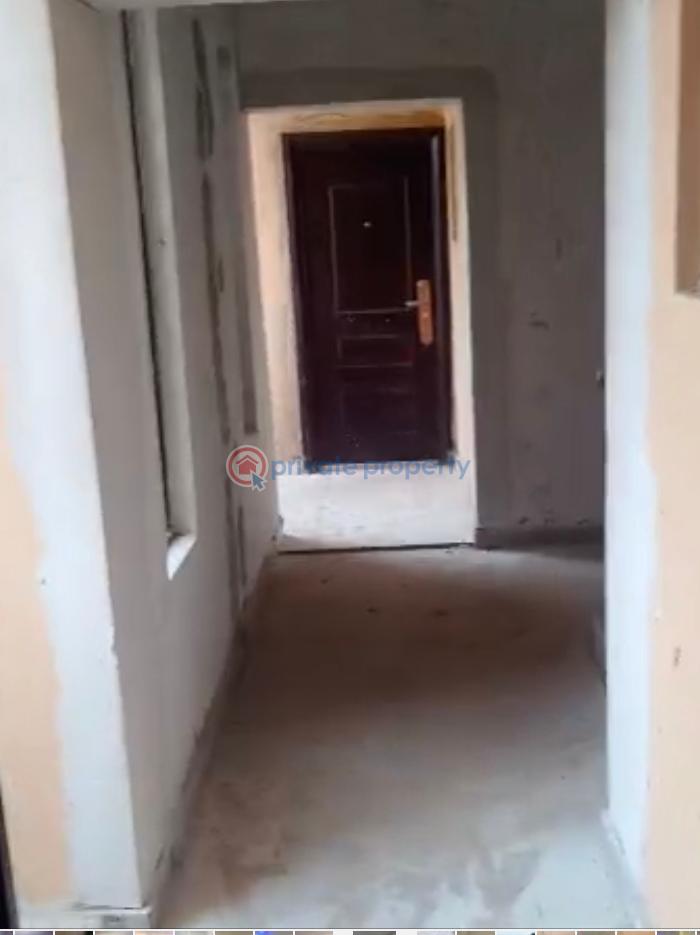 2 bedroom Block Of Flats For Sale Berger Ojodu Lagos - 3