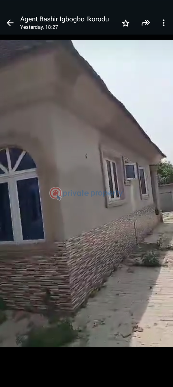 3 bedroom Bungalow For Sale Igbogbo Ikorodu Lagos - 4