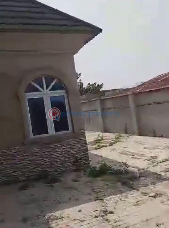 3 bedroom Bungalow For Sale Igbogbo Ikorodu Lagos - 2