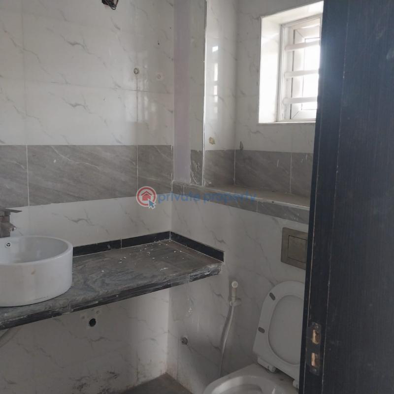 3 bedroom Block Of Flats For Sale Maryland Ikeja Lagos - 2