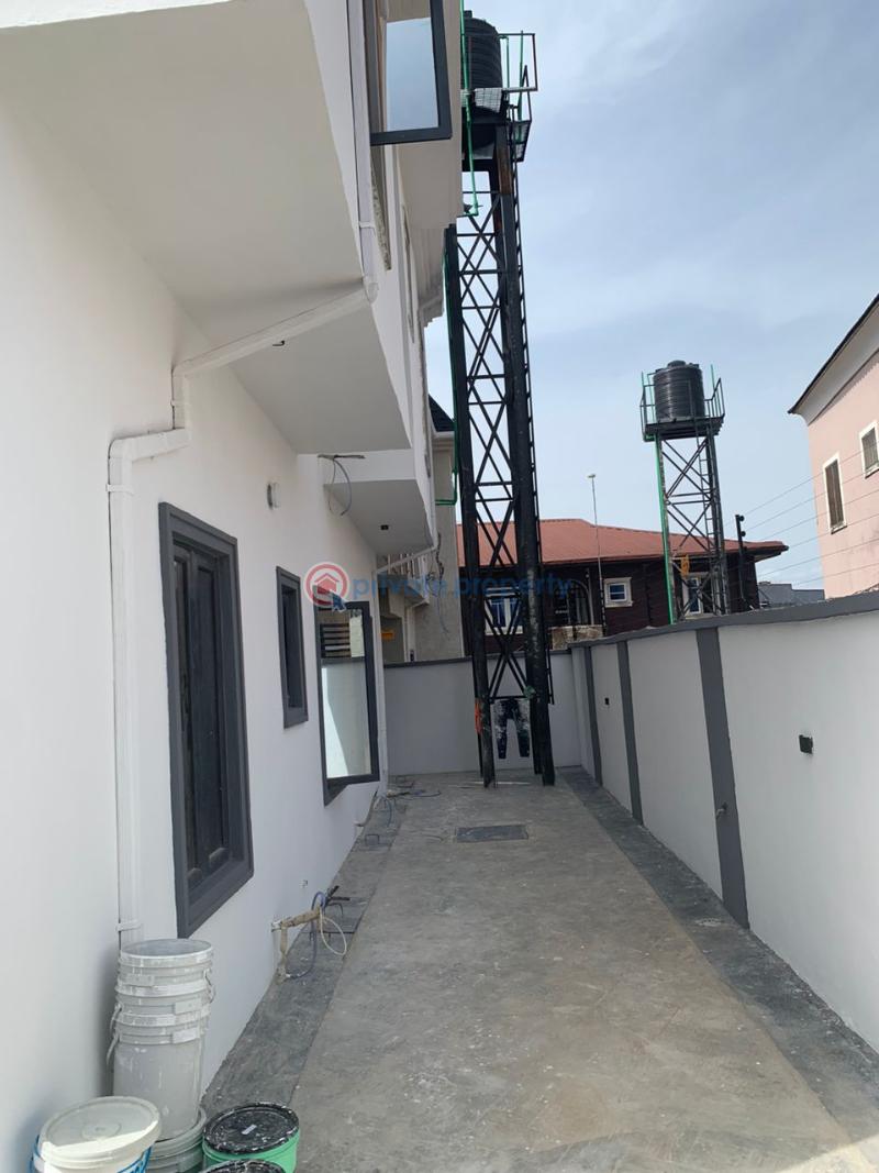 4 bedroom Semi detached Duplex For Sale Magodo GRA Phase 1 Ojodu Lagos - 13