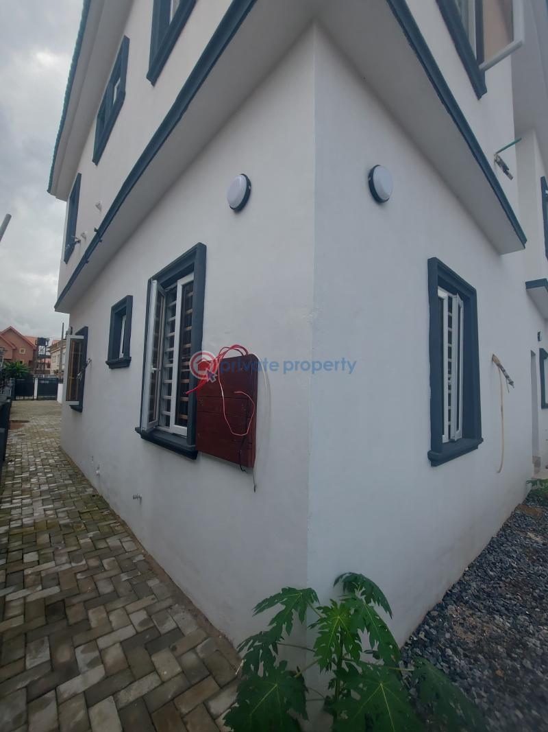 4 bedroom Semi detached Duplex For Sale Magodo GRA Phase 1 Ojodu Lagos - 2