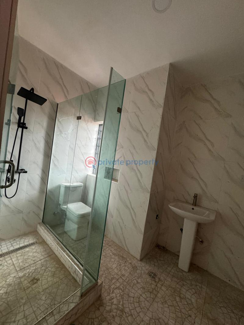 4 bedroom Semi detached Duplex For Sale Omole Phase 1 Ojodu Lagos - 10
