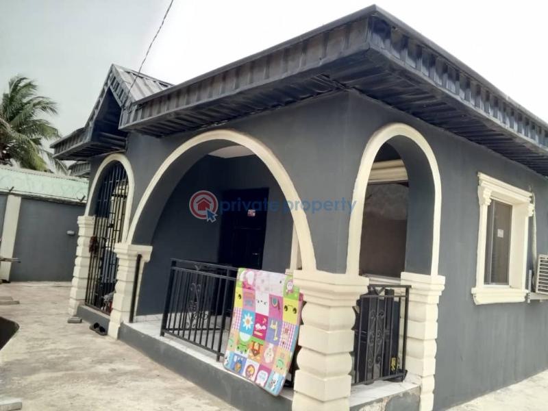3 bedroom Bungalow For Sale Ibeshe Ikorodu Lagos - 0