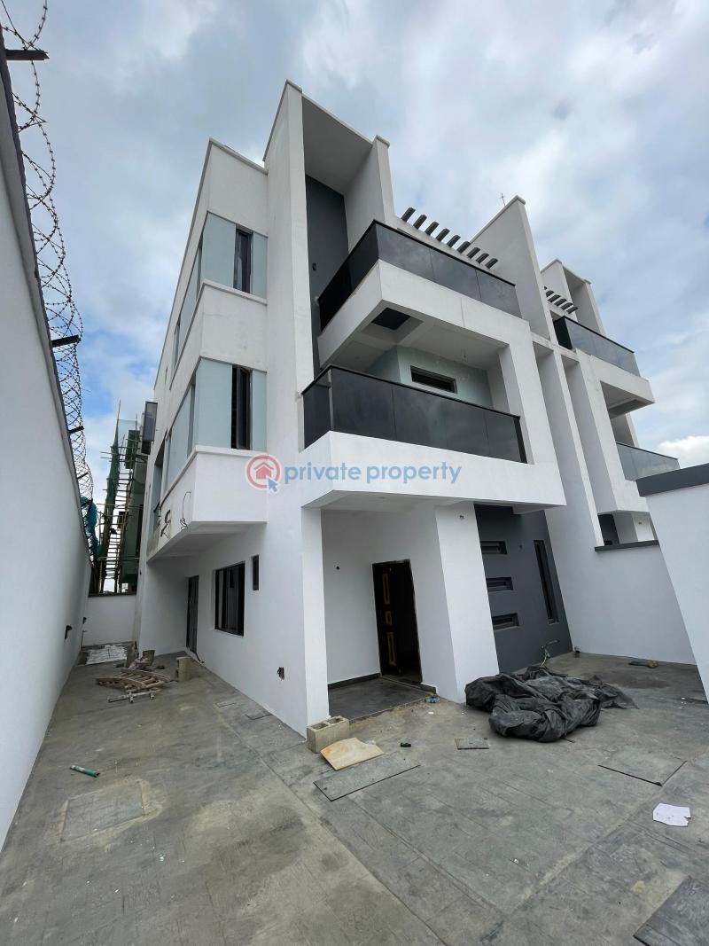 4 bedroom Semi detached Duplex For Sale Magodo GRA Phase 2 Kosofe/Ikosi Lagos - 1