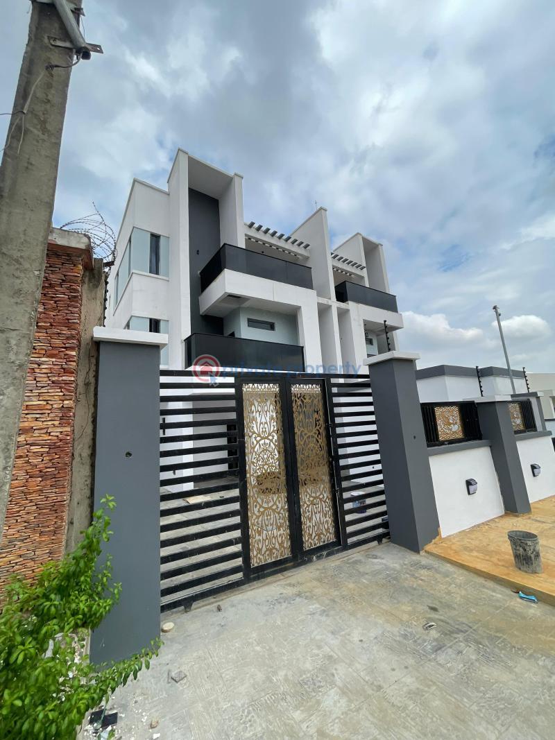 4 bedroom Semi detached Duplex For Sale Magodo GRA Phase 2 Kosofe/Ikosi Lagos - 0