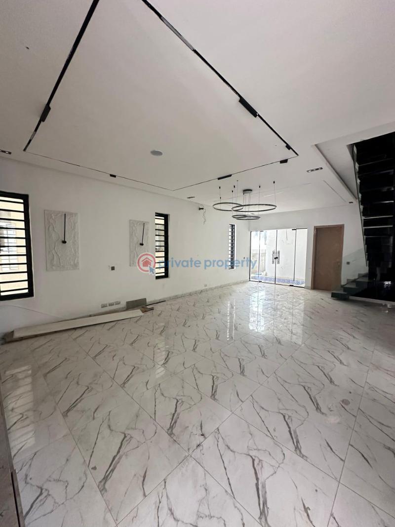 For sale: exquisitely finished 5  bedroom  fully detached duplex with bq & swimmming pool. - 2 5 bedroom Detached Duplex For Sale Along Lekki Expressway Lagos - 2