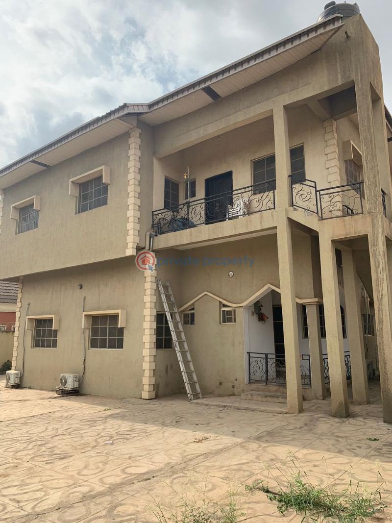5 bedroom Detached Duplex For Sale Oluode, Orange Gate, Oluyole Extension, Ibadan. Oluyole Estate Ibadan Oyo - 0