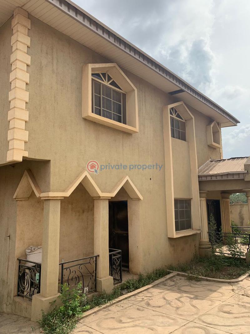 5 bedroom Detached Duplex For Sale Oluode, Orange Gate, Oluyole Extension, Ibadan. Oluyole Estate Ibadan Oyo - 4