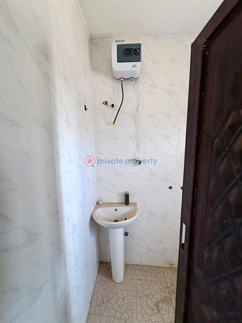 House For Rent Tipper Garage, Akala Express ,ibadan. Ibadan Oyo - 6