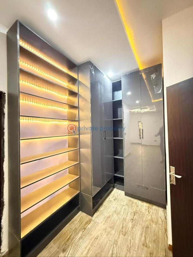 House For Sale Location: Palace Estate, Akala, Akobo, Ibadan, Nigeria Ibadan Oyo - 5