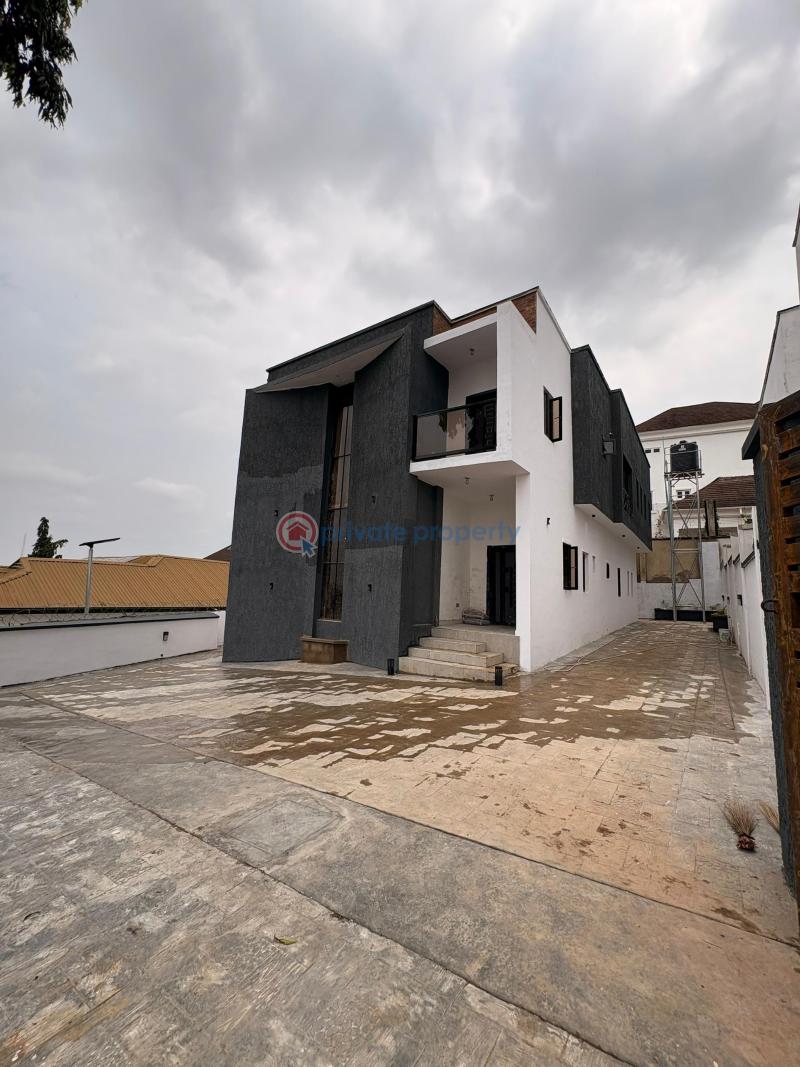 House For Sale Location: Alalubosa Gra Ibadan Oyo - 4