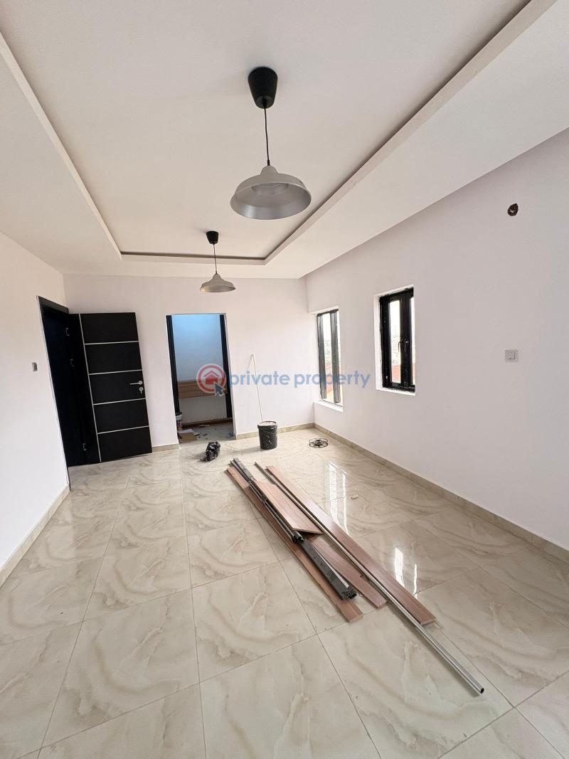 House For Sale Location: Alalubosa Gra Ibadan Oyo - 6