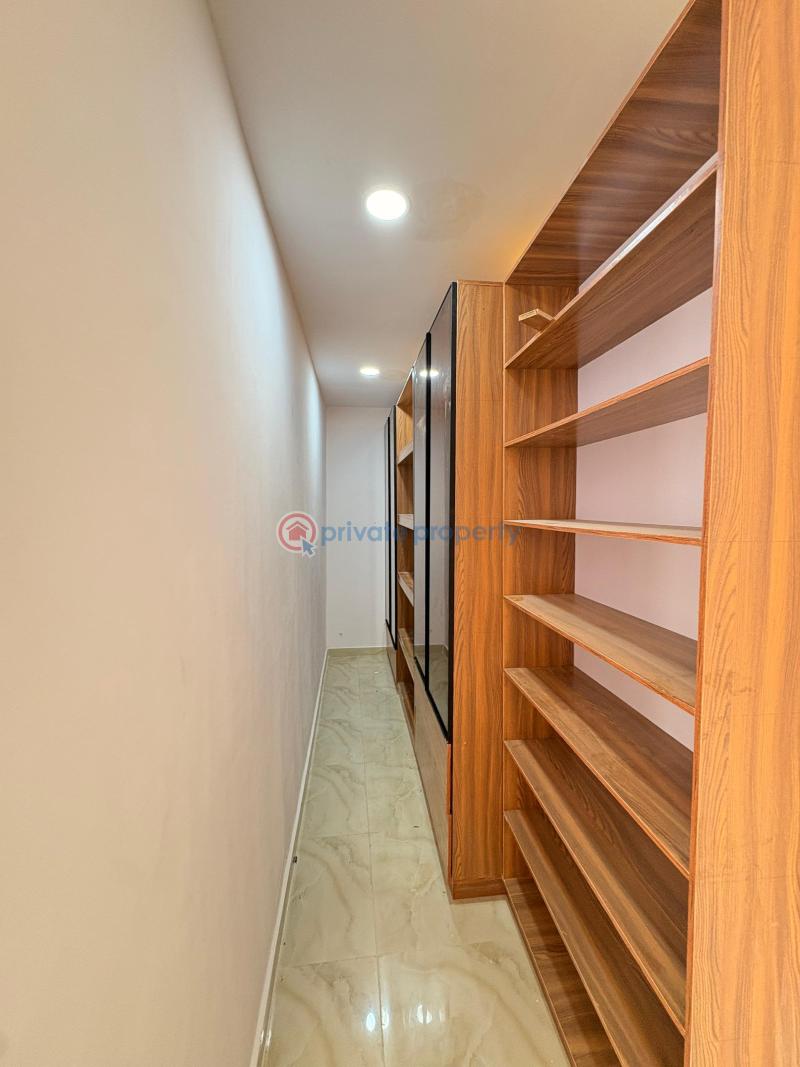 House For Sale Location: Alalubosa Gra Ibadan Oyo - 12