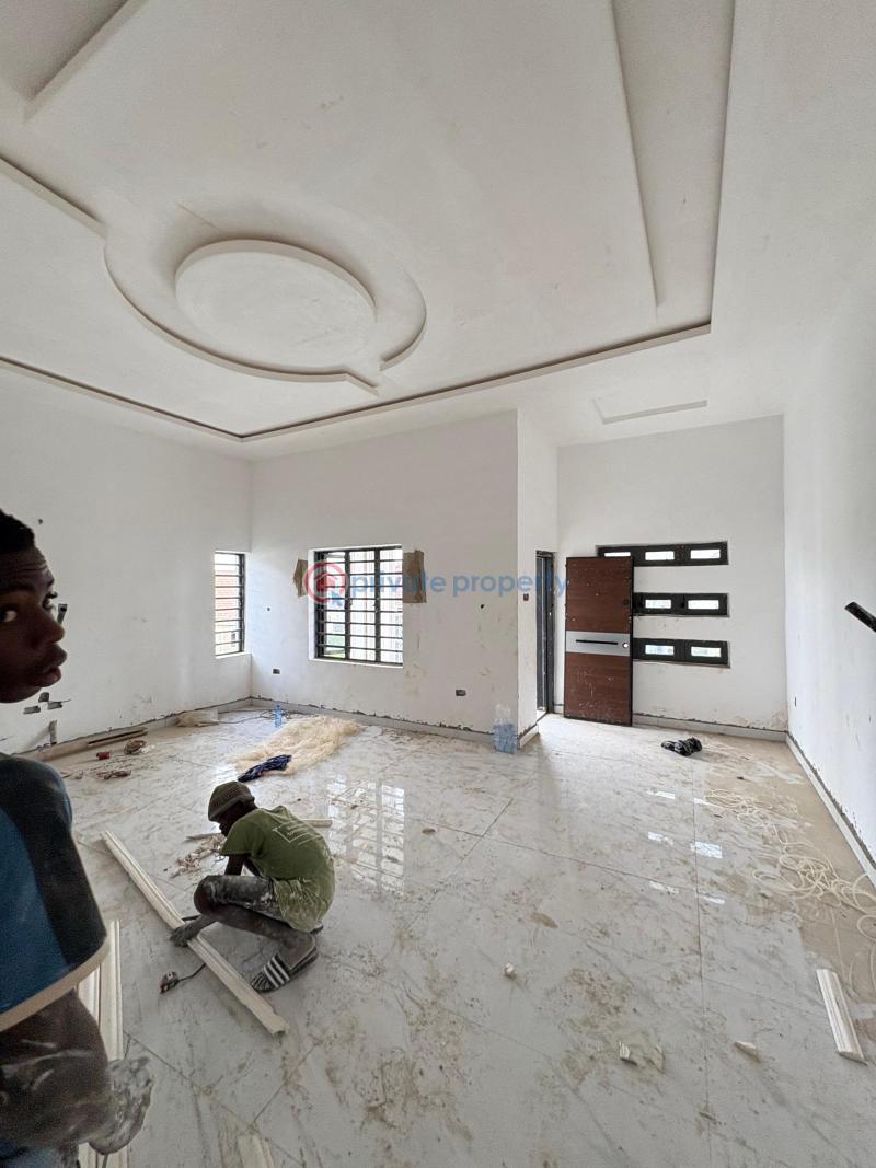 House For Sale Location: *tiger Estate* Ibadan Oyo - 4