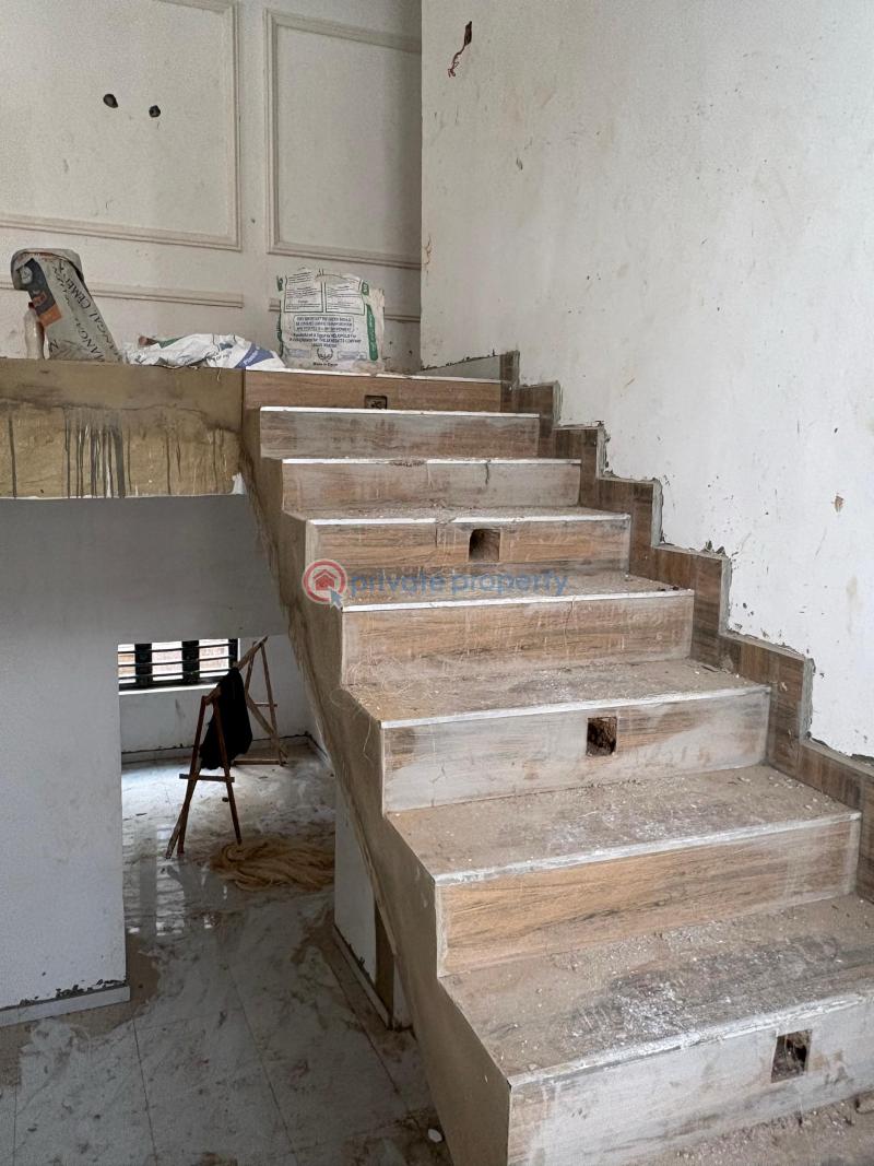 House For Sale Location: *tiger Estate* Ibadan Oyo - 8