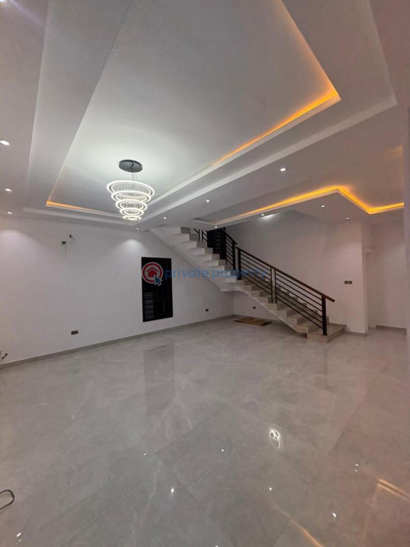 5 bedroom Detached Duplex For Sale Kolapo Ishola Gra, Akobo Akobo Ibadan Oyo - 3