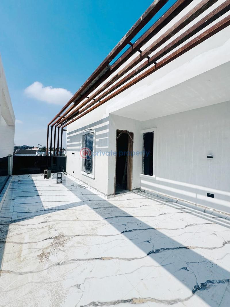 House For Sale Location:engr Lere Adigun, Bashorun,ibadan Ibadan Oyo - 0