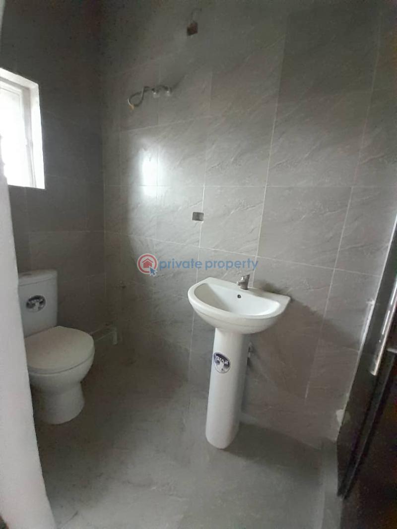 3 bedroom Block Of Flats For Sale Lekki Scheme 2 Ajah Lagos - 9