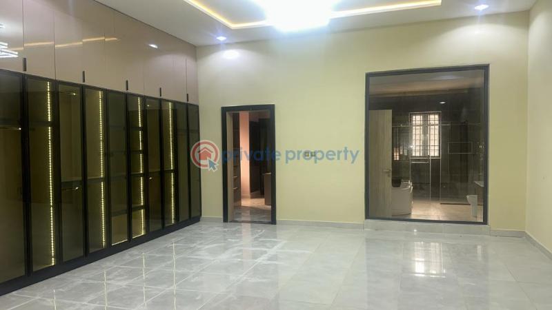 8 bedroom Penthouse For Sale Gwarinpa Abuja Abuja Phase 1  - 11