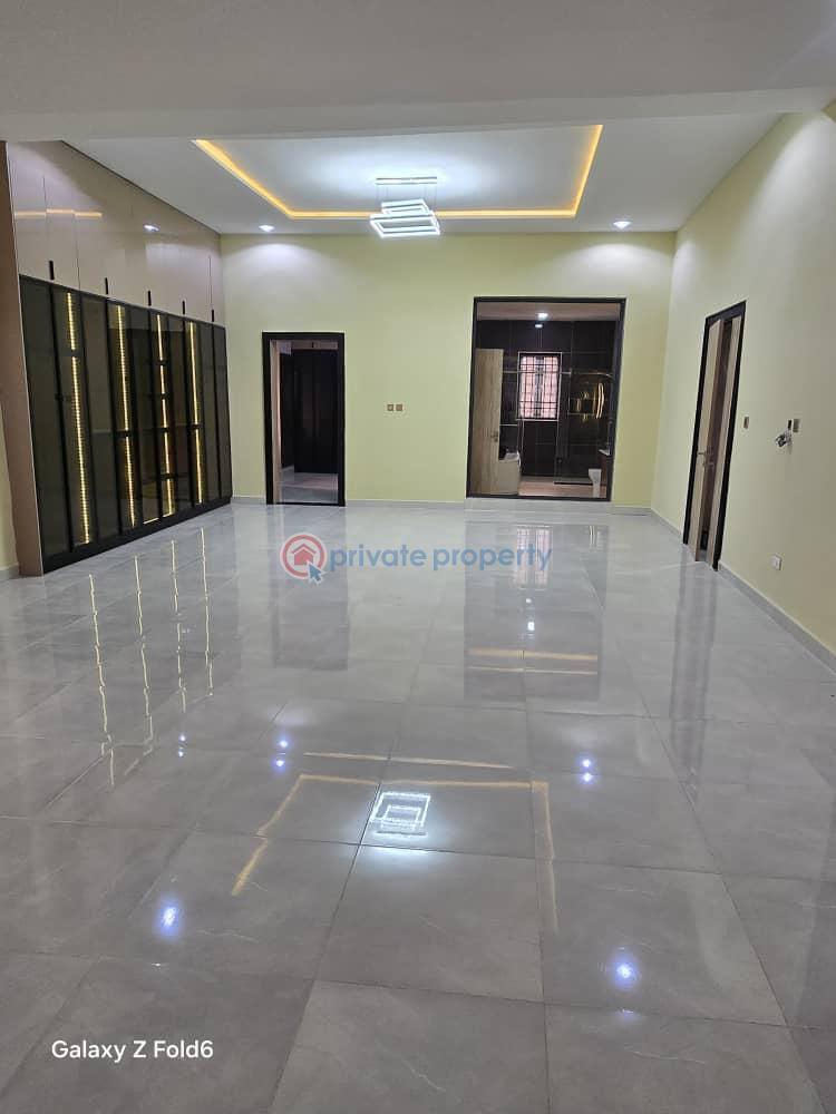8 bedroom Penthouse For Sale Gwarinpa Abuja Abuja Phase 1  - 3