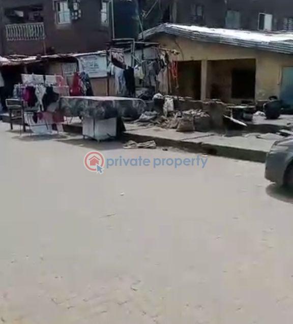 Land For Sale Itire-Ikate Surulere Lagos - 1