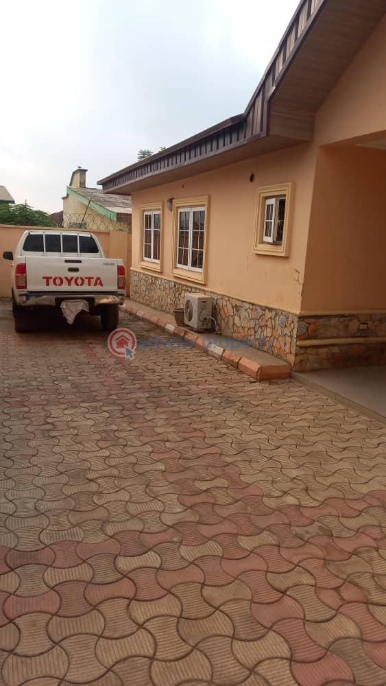 House For Sale *at Alpha Grace Phase . 2 Nihort Jericho Ibadan Oyo - 2