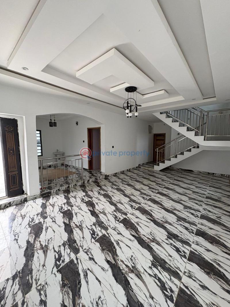 House For Sale Kolapo Ishola Gra, Akobo, Ibadan Ibadan Oyo - 1