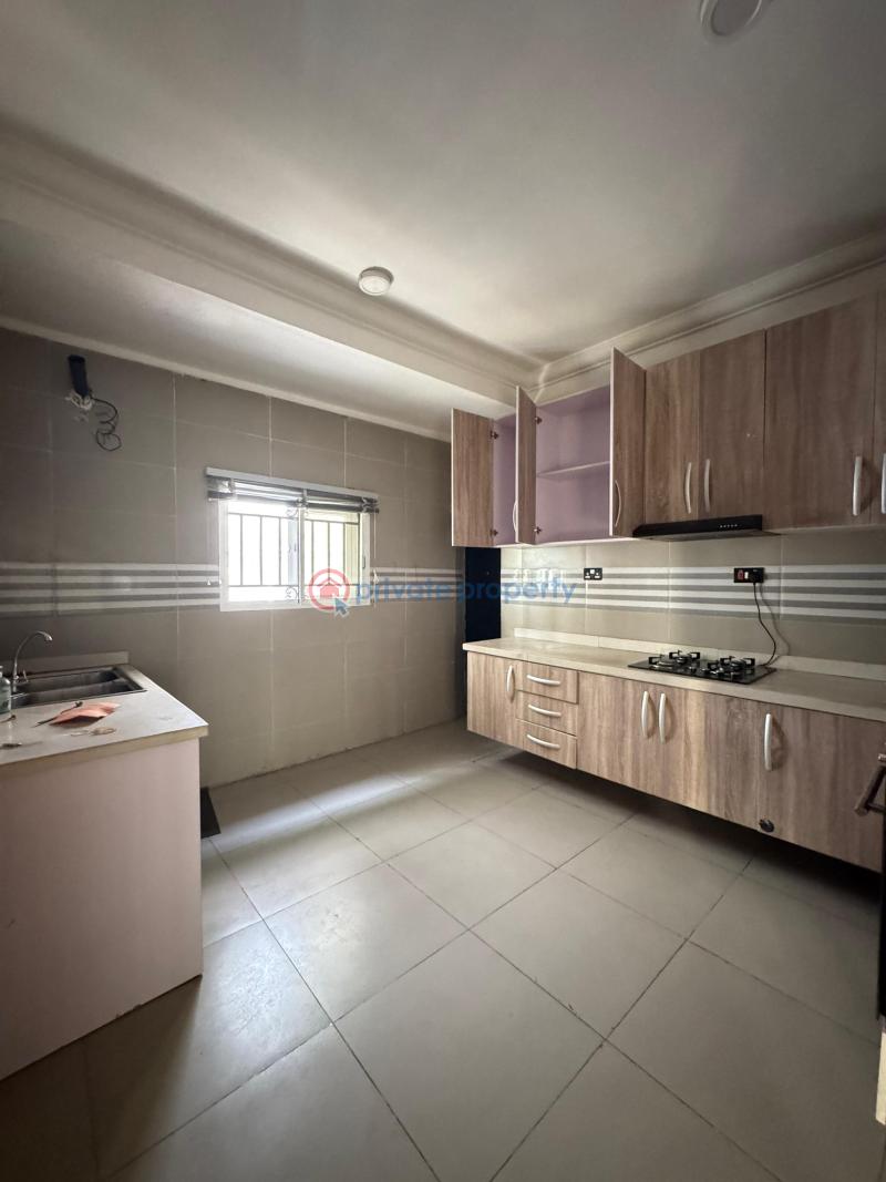 For sale : lovely 3 bedroom terraced  duplex with bq - 11 3 bedroom Terraced Duplex For Sale Lekki Phase 1 Lagos - 11