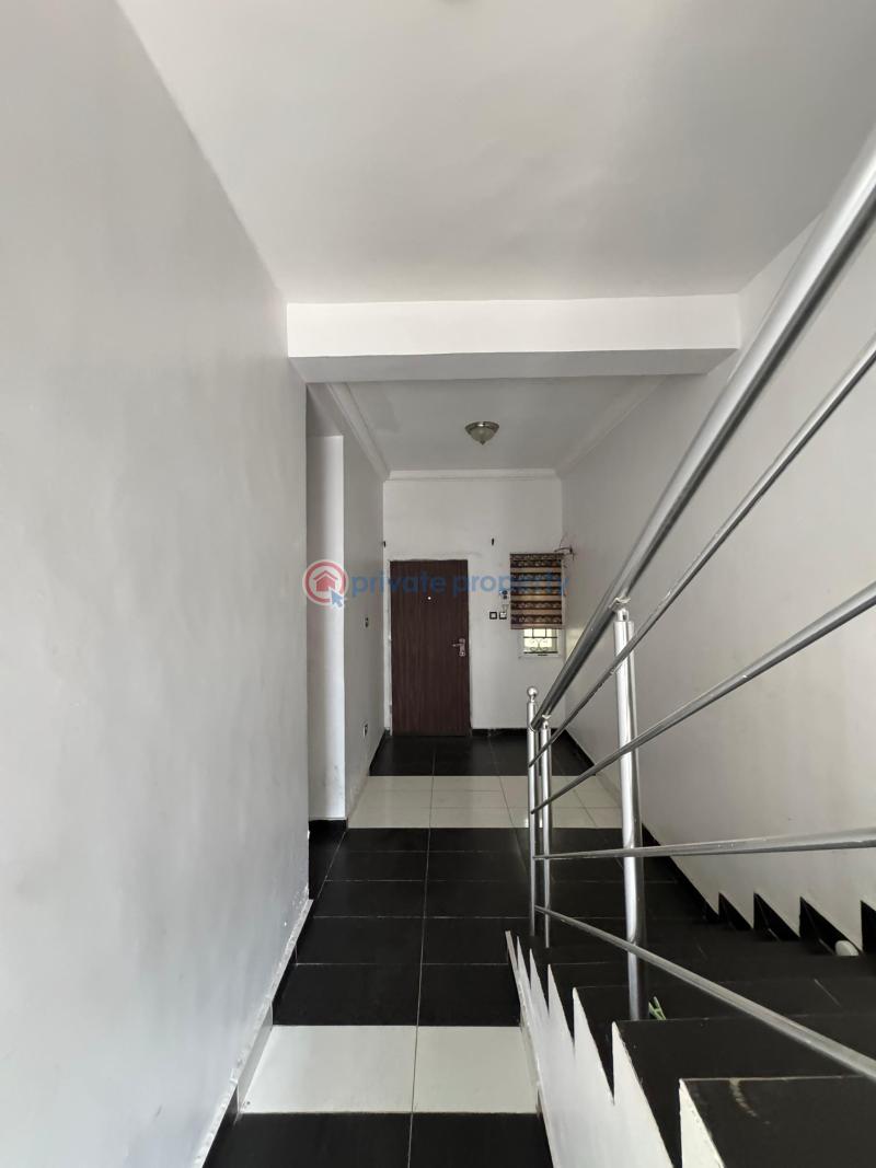For sale : lovely 3 bedroom terraced  duplex with bq - 5 3 bedroom Terraced Duplex For Sale Lekki Phase 1 Lagos - 5