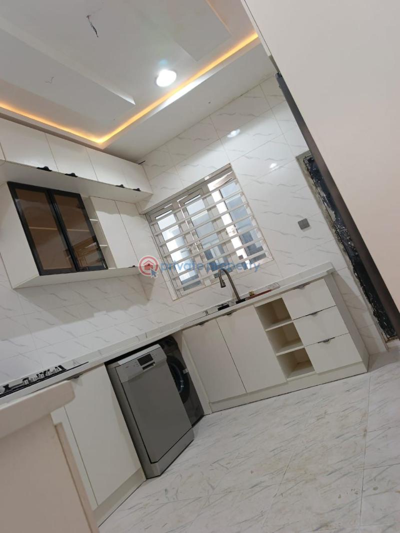 3 bedroom Semi detached Duplex For Sale Opebi Ikeja Lagos - 5