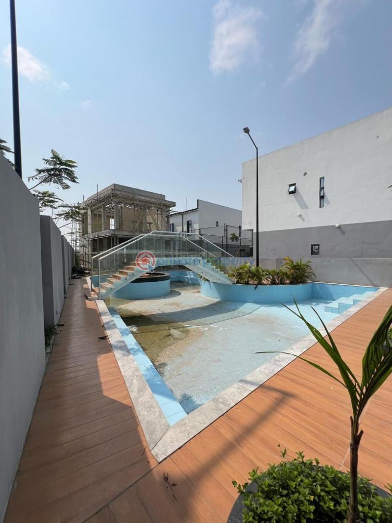 2 bedroom Block Of Flats For Sale Ogombo Ajah Lekki Lagos - 5