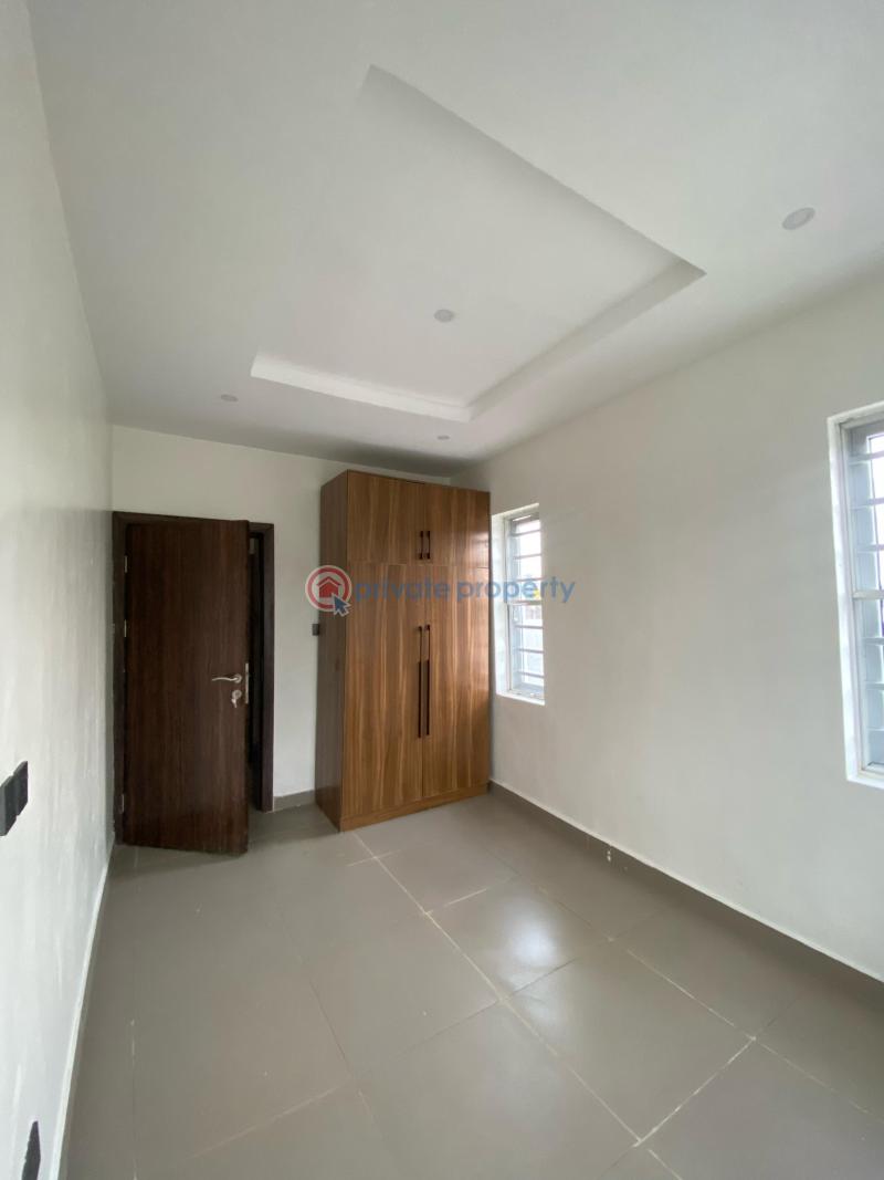 House For Sale Location:** Lere Adigun Gra, Bashorun, Ibadan Ibadan Oyo - 22