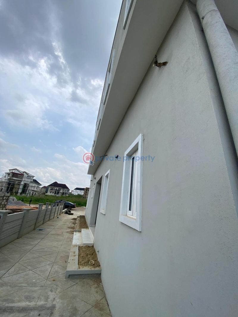 House For Sale Location:** Lere Adigun Gra, Bashorun, Ibadan Ibadan Oyo - 17